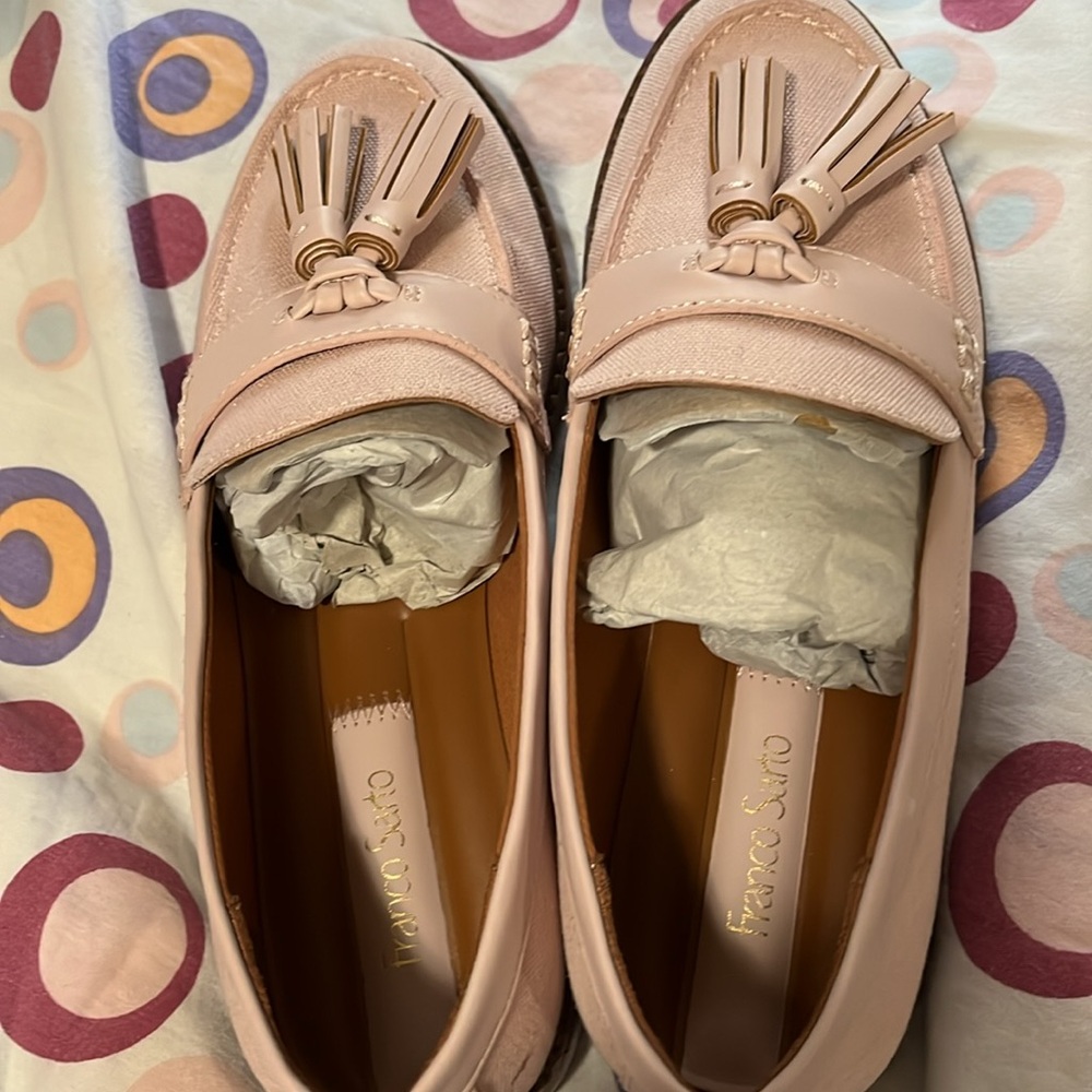 Shoes - Picture 12 of 12